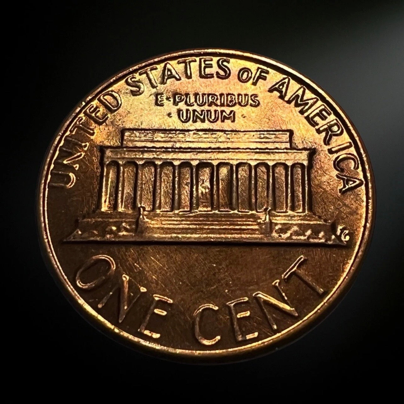 1982-P Lincoln Memorial Cent BU Red Reverse 
