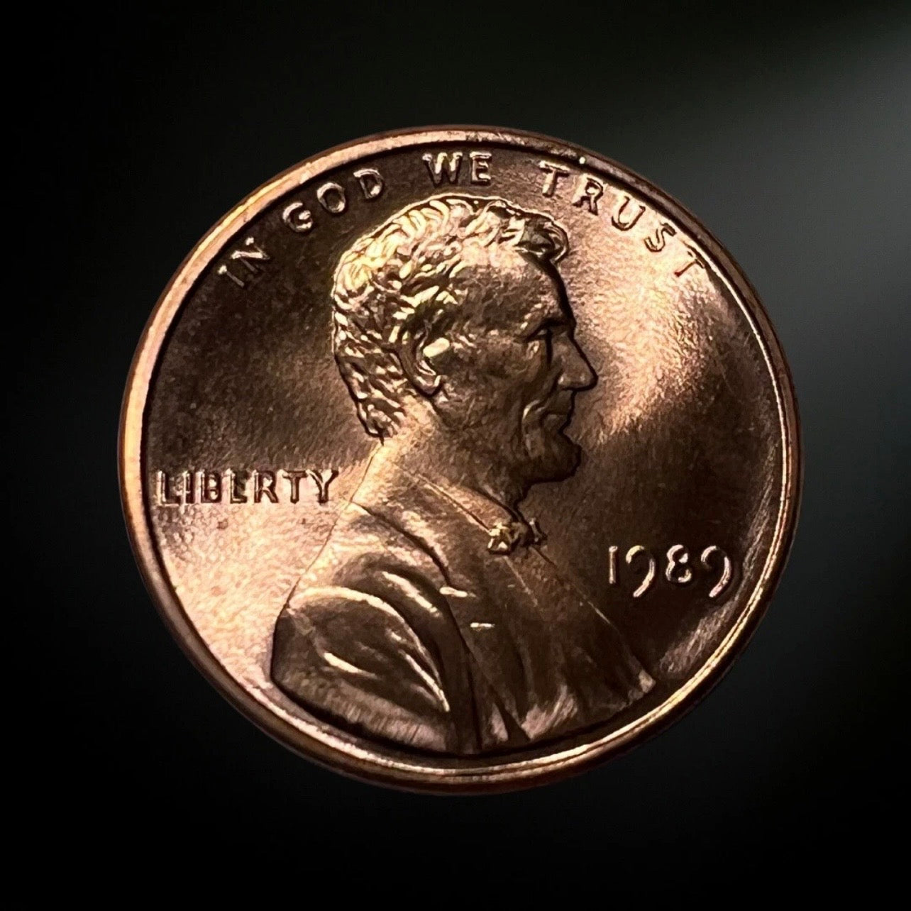 1989-P Lincoln Memorial Cent BU Red Obverse